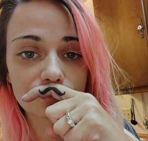 Meet your Posher, Mandy